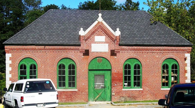 GARDINER 001.jpg