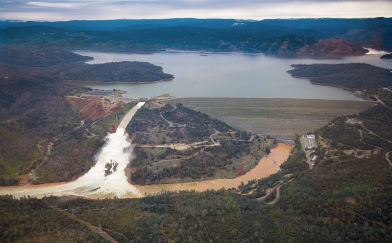 oroville dam.jpg