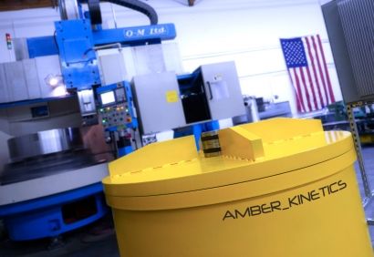 AmberKinetics_Flywheel_factory_XL_410_282_c1.jpg