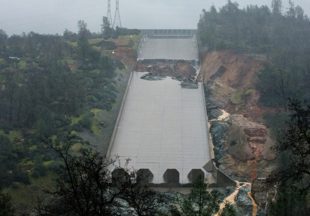 Sacrificing California Spillway May Avoid Emergency Releases