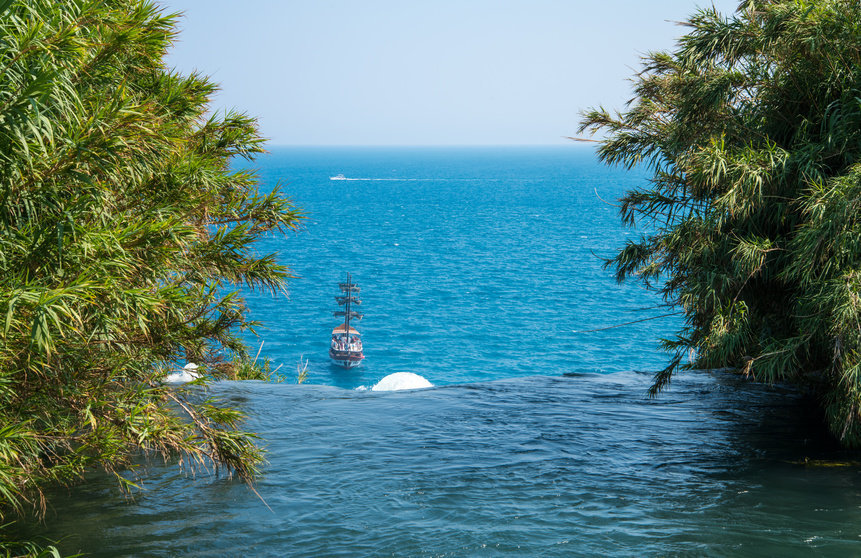 Harnessing the Energy When Freshwater Meets the Sea