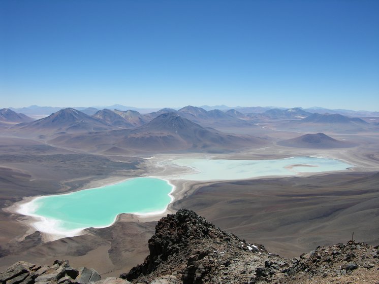 Climate Change Is Upending the Ecology of Lakes in the Andes