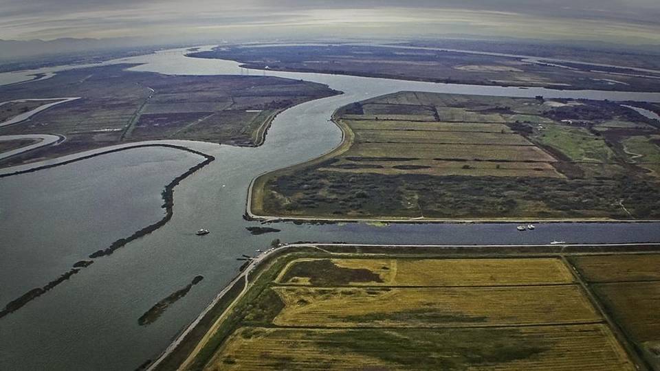 Will California’s Twin-tunnels Become Reality?