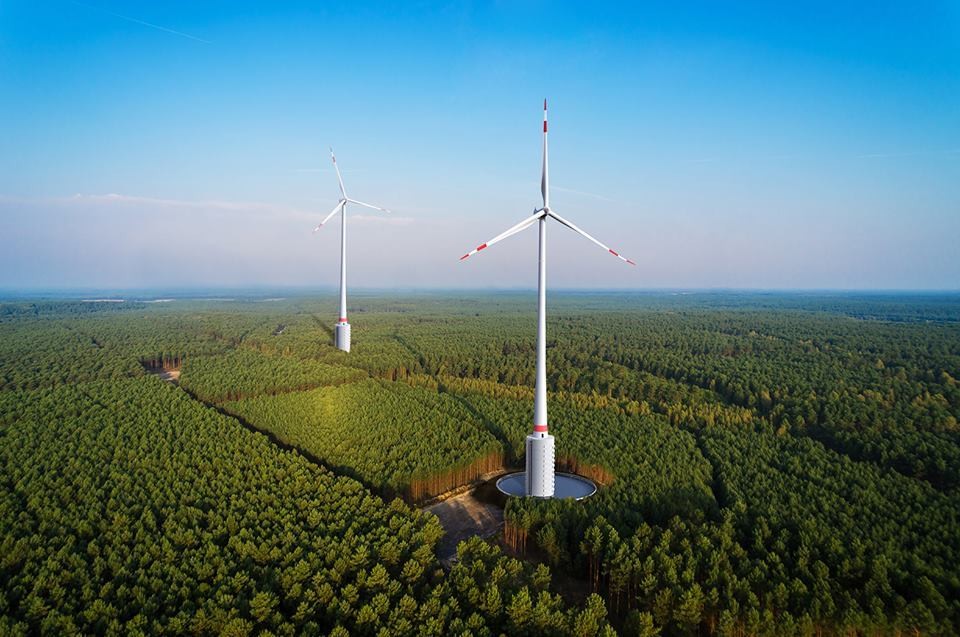Wind-Hydro Farm Supplies Power Even When There's No Wind