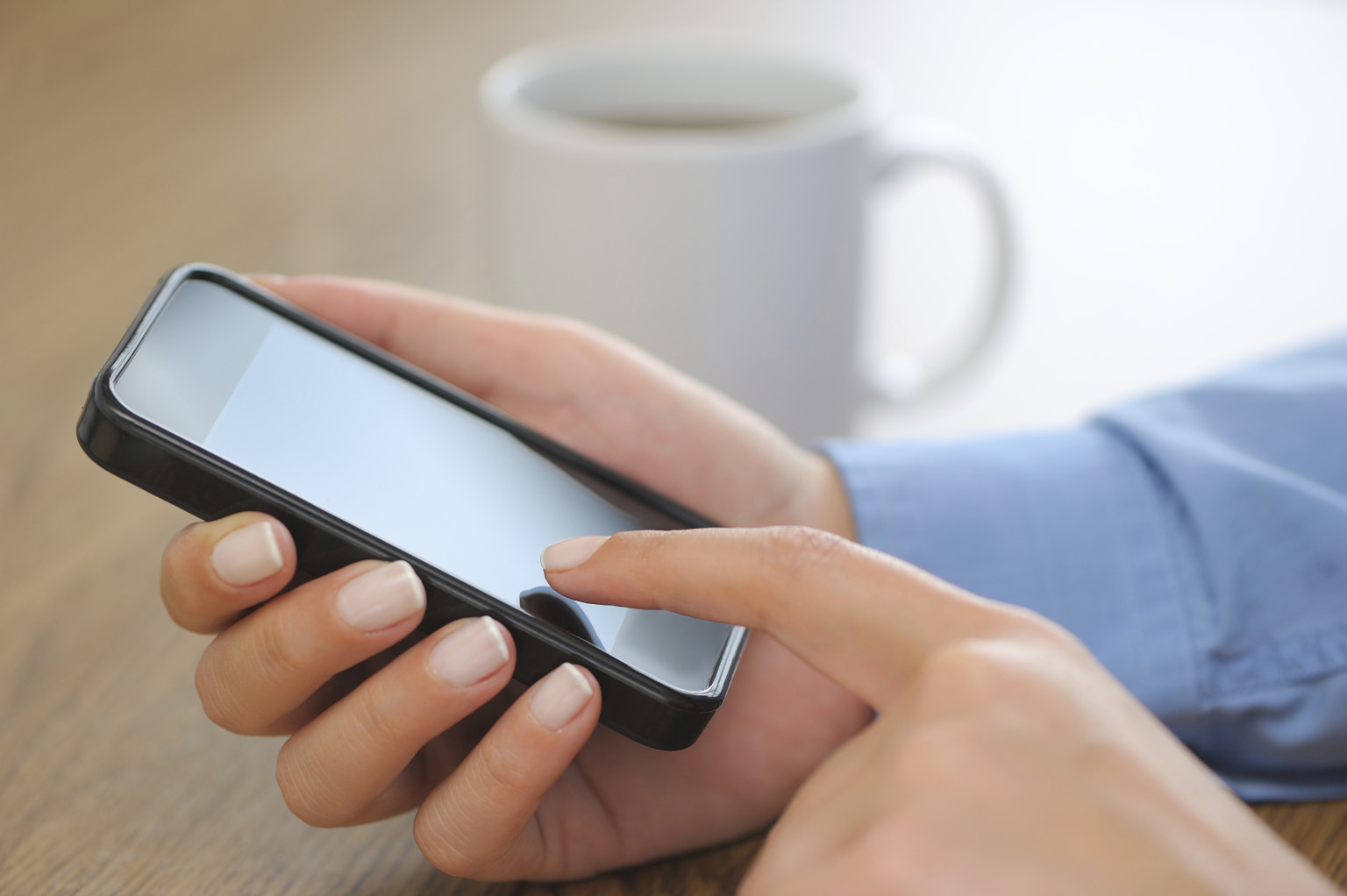 Device Harvests Energy From Smartphone Scrolling