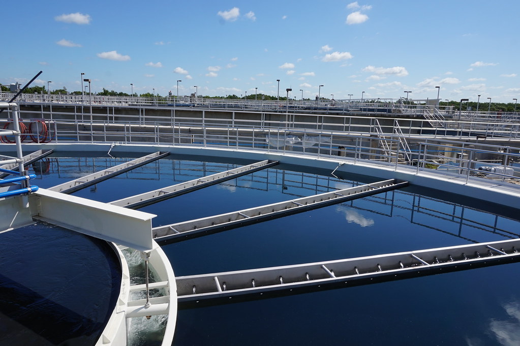 Scientists Design Graphene Filter to Purify Methane from Biogas