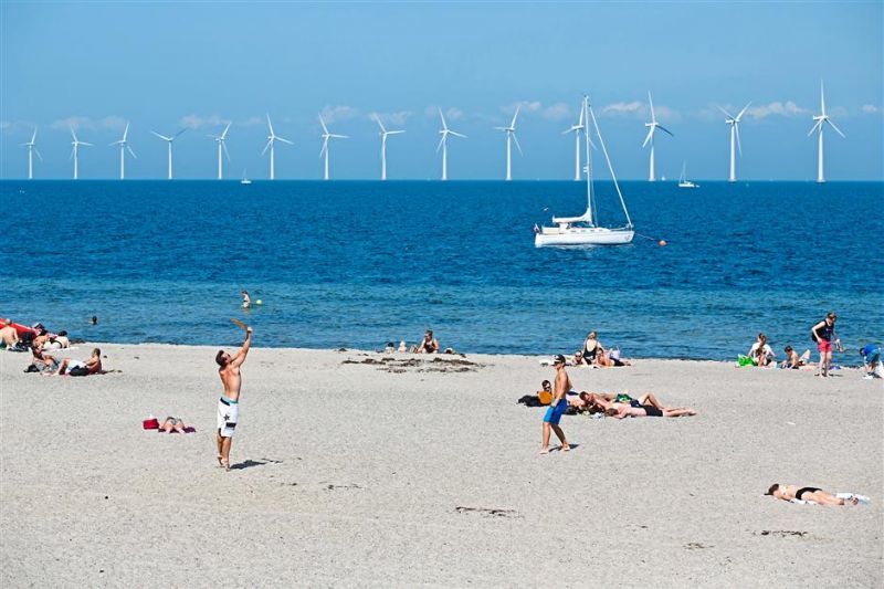 str2_wzcopen_windturbines_wz.jpg