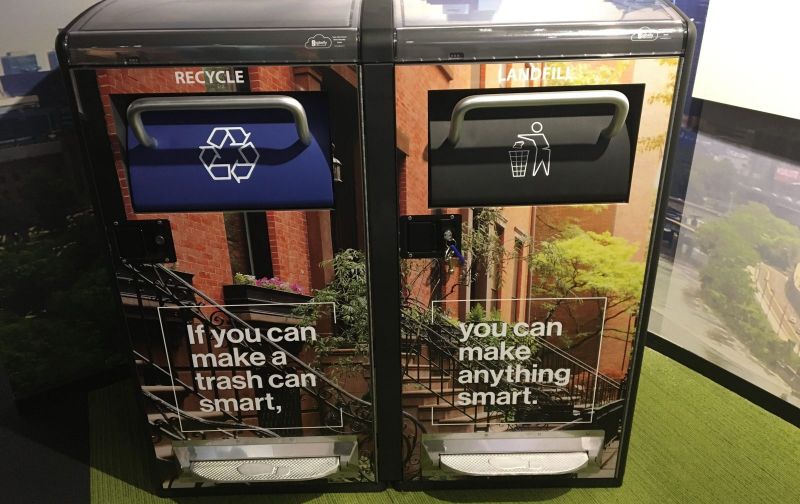 solar-powered-trash-compactors-big-belly-solar-verizon-e1483124695781.jpg