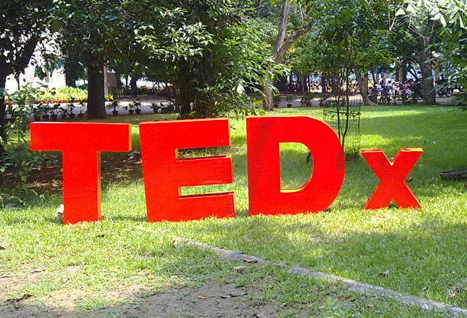 TEDx Talks - The (Virtual) Reality of Water & Consumption