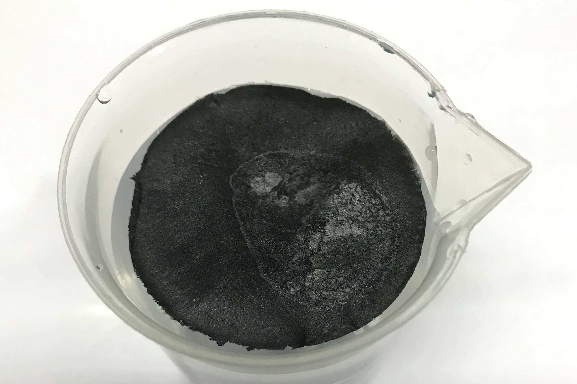 Floating Graphene Cooks Up Clean Water