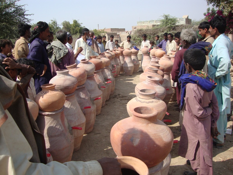 Case Study 6.4: Drinking Water through Household-Level Bio-Sand Filtration in Pakistan UN SCAP Policy Manual 2015