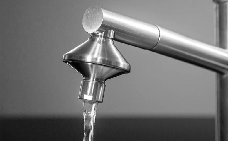 DrinkPure Screw-on Device Filters Water Quickly and Affordably