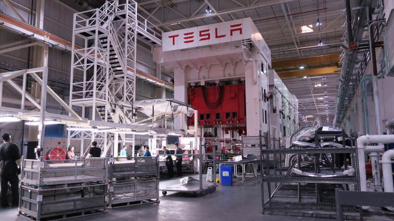 TESLA.jpg