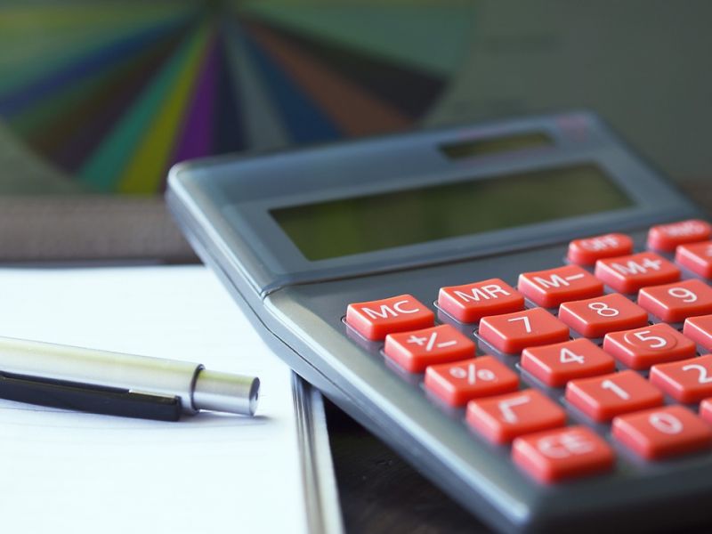 calculator-723925_960_720.jpg
