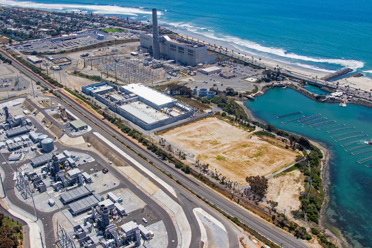 A Tale of Two Coastlines: Desalination in China and California