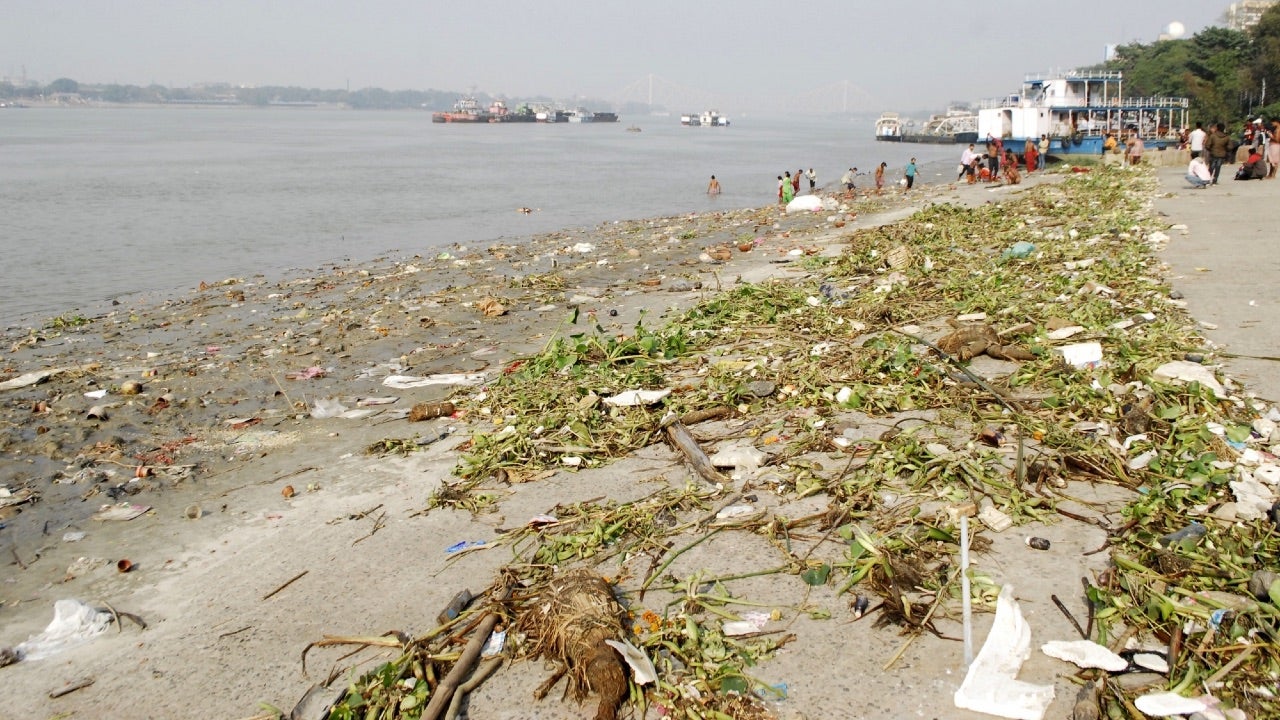 Government Attributes River Pollution to Discharge of Untreated Sewage and Industrial Effluents | The Weather Channel - Articles from The Weathe...