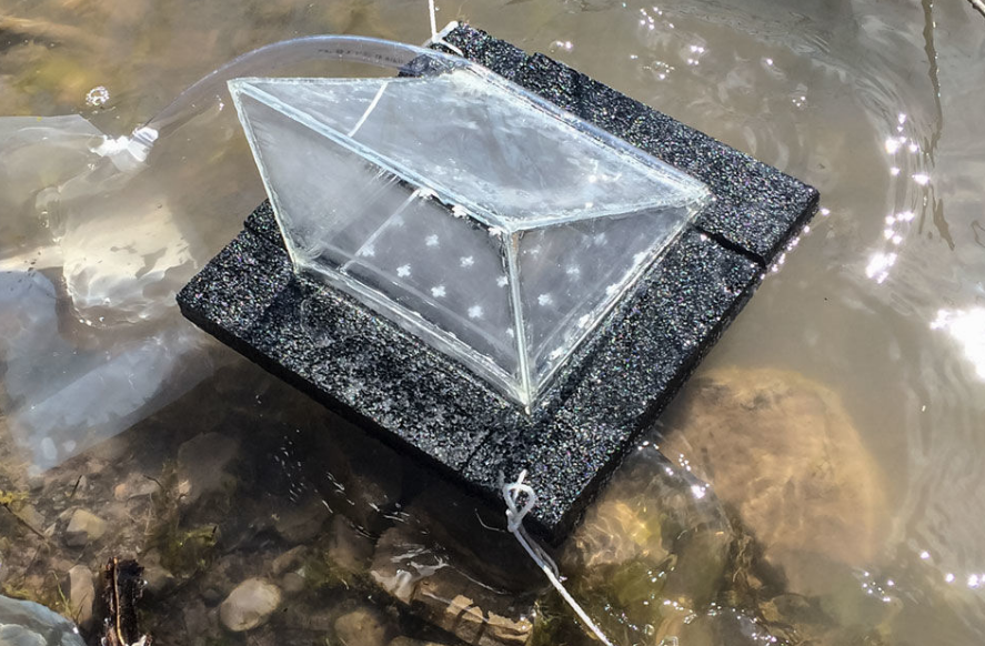 Sunlight-powered Purifier Cleans Water for the Impoverished