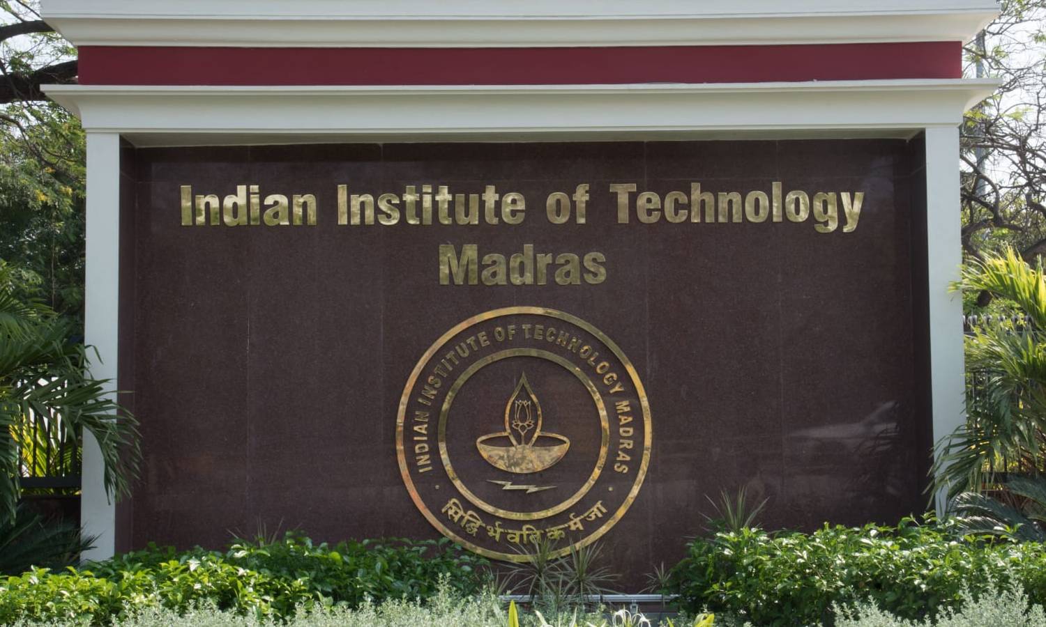 IIT-M develops portable tool to detect heavy metals in water and soilThe Indian Institute of Technology Madras (IIT-M) on Tuesday announced that...