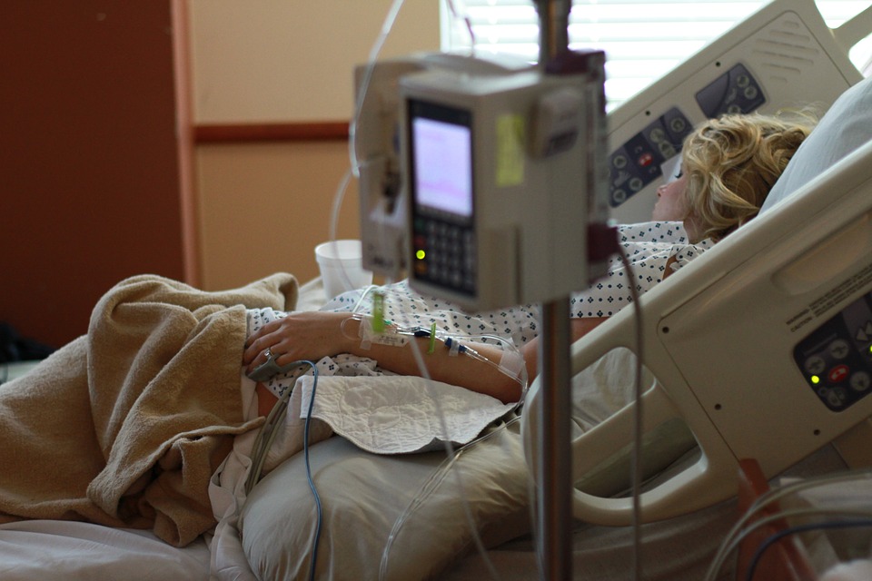 Affordable and Mobile Purification of Dialysis Water