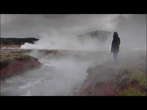 This clip from Iceland shows wat they claimed was the world&#039;s first hydrogen powered bus (2005). Iceland is a land of water power in many forms....