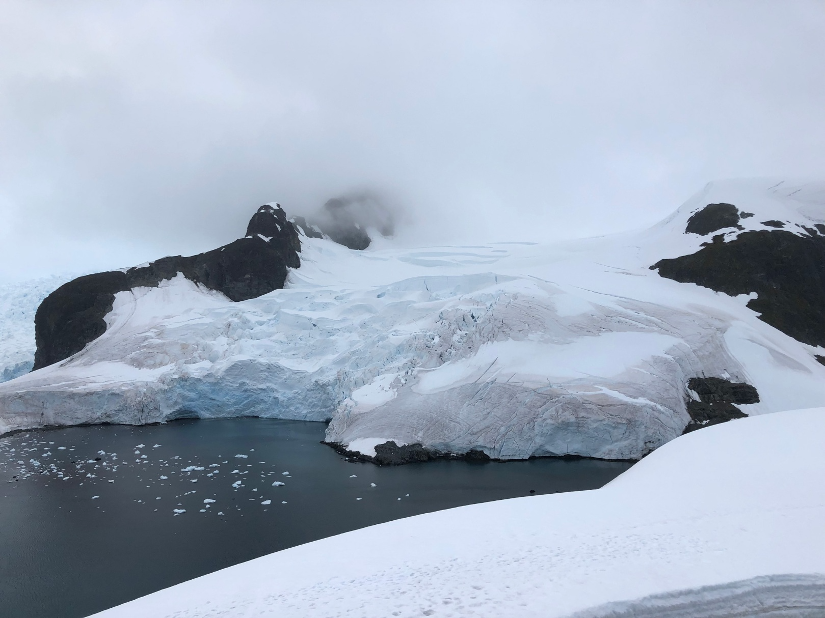 The radical intervention that might save the “doomsday” glacier