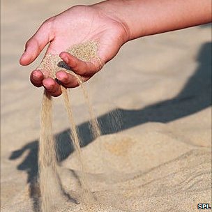 'Super sand' to help clean up dirty drinking water