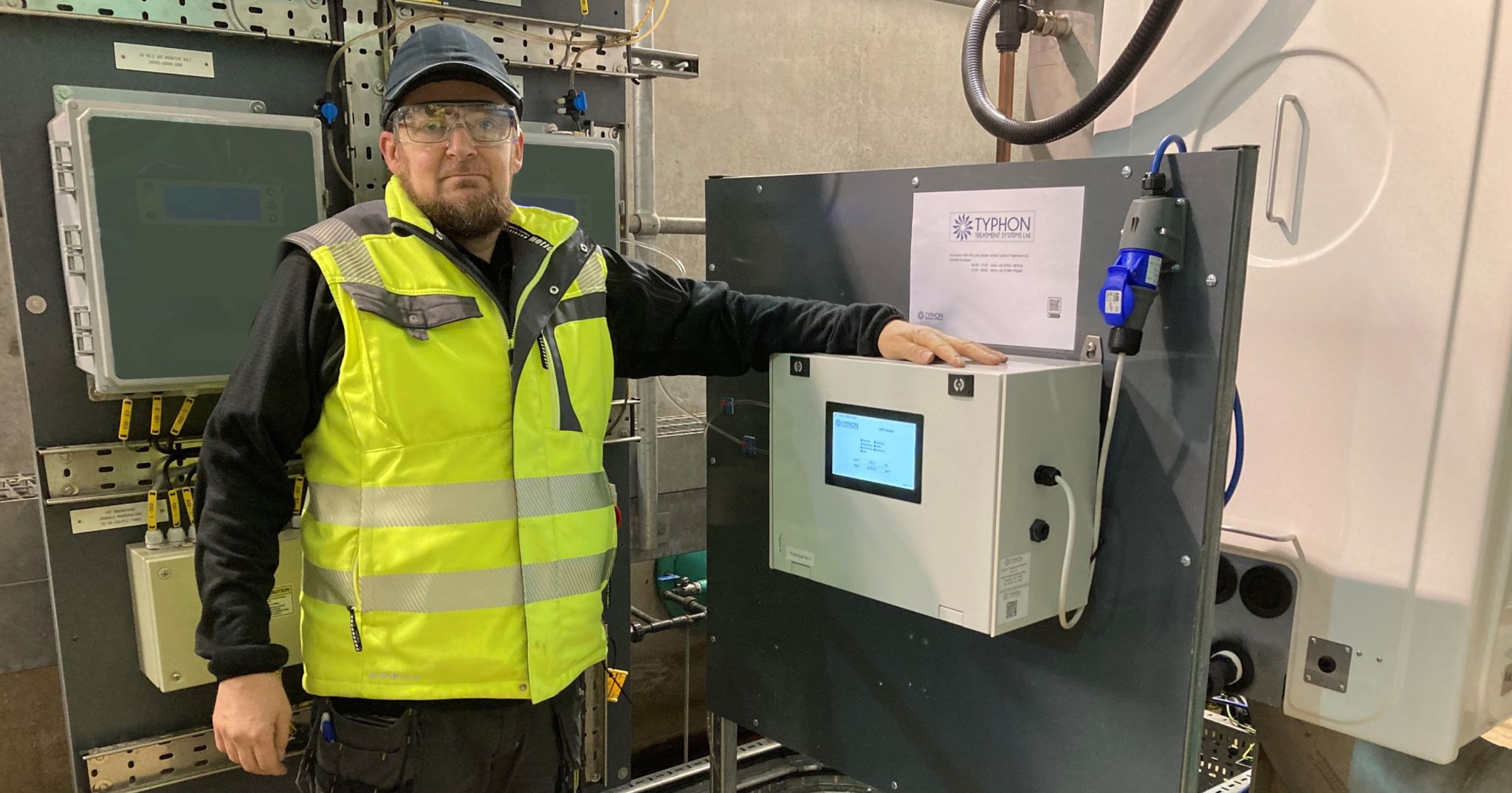 MAINTENANCE FREE&#039; UVT - FIRST FIELD TRIALSProud grandpa Keith Hodgson is pictured here holding Typhon&#039;s newest arrival &ndash; the UVT254 Sensor.The...