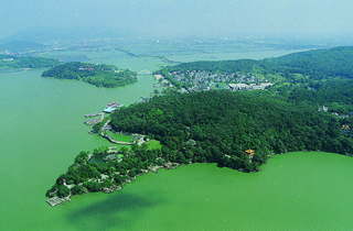 Chinese and German Partners Work on Improving Water Quality of Lake Tai