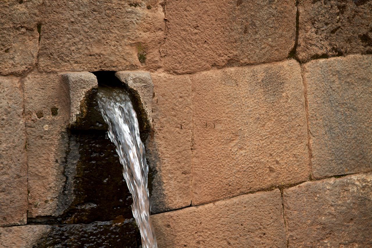 Peruvian Herders Use Ancient Technology to Manage Water for the Future