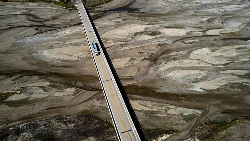 Before and after: See how the Mississippi River and its tributaries have dropped to record lows | CNN