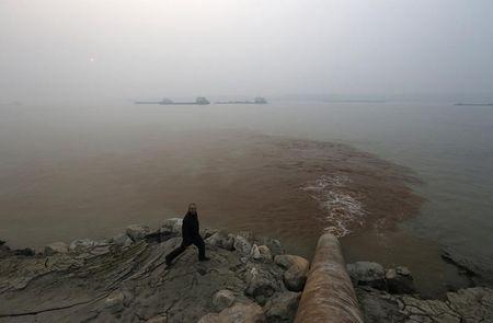 China Bans Water Polluting Industries