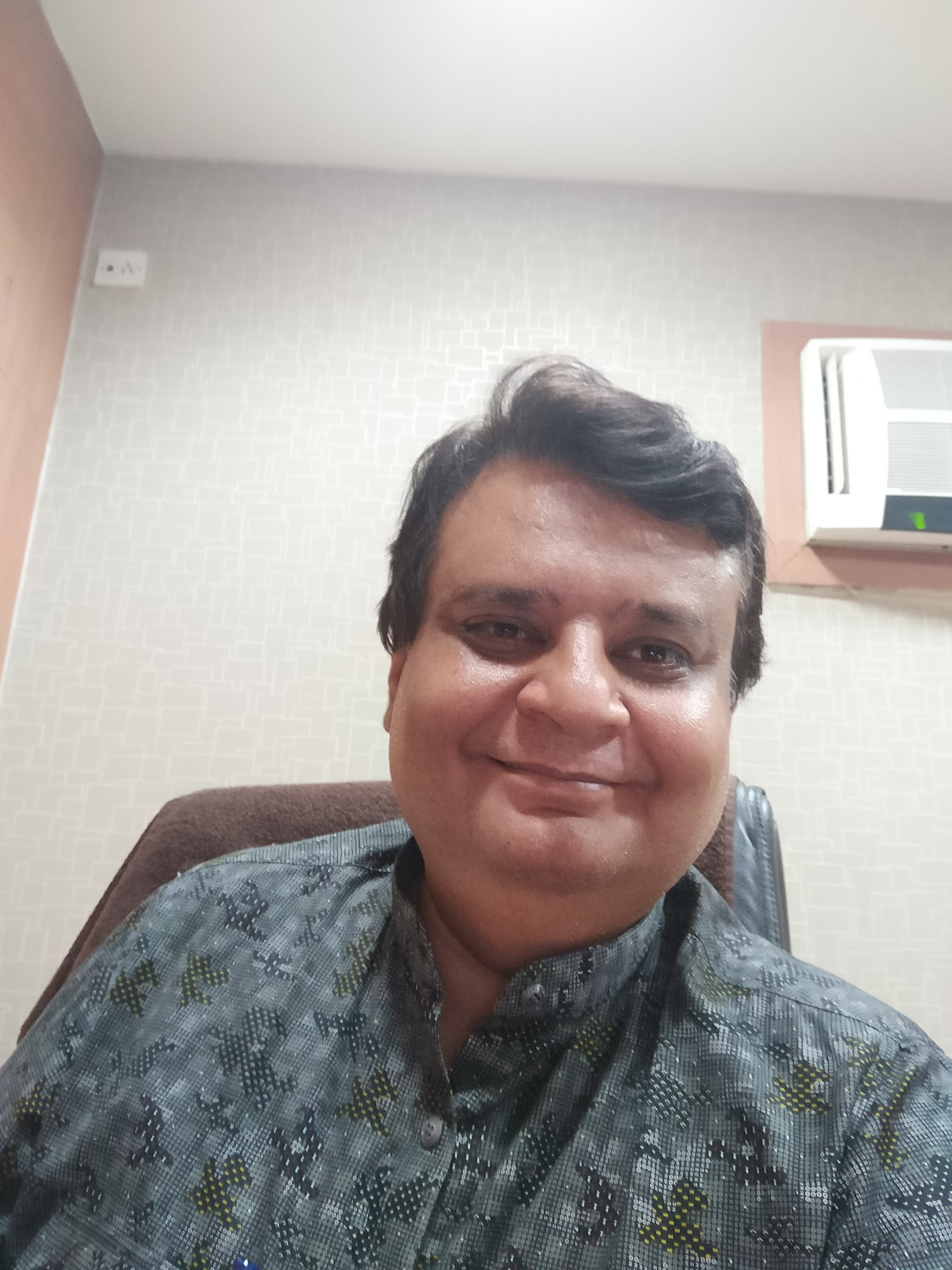 KESHAV GANDHI