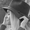 Jeanne Rld, Artistik Rezo