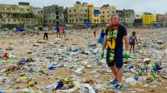 UK to devote foreign aid money to fighting plastic pollution | UN Environment