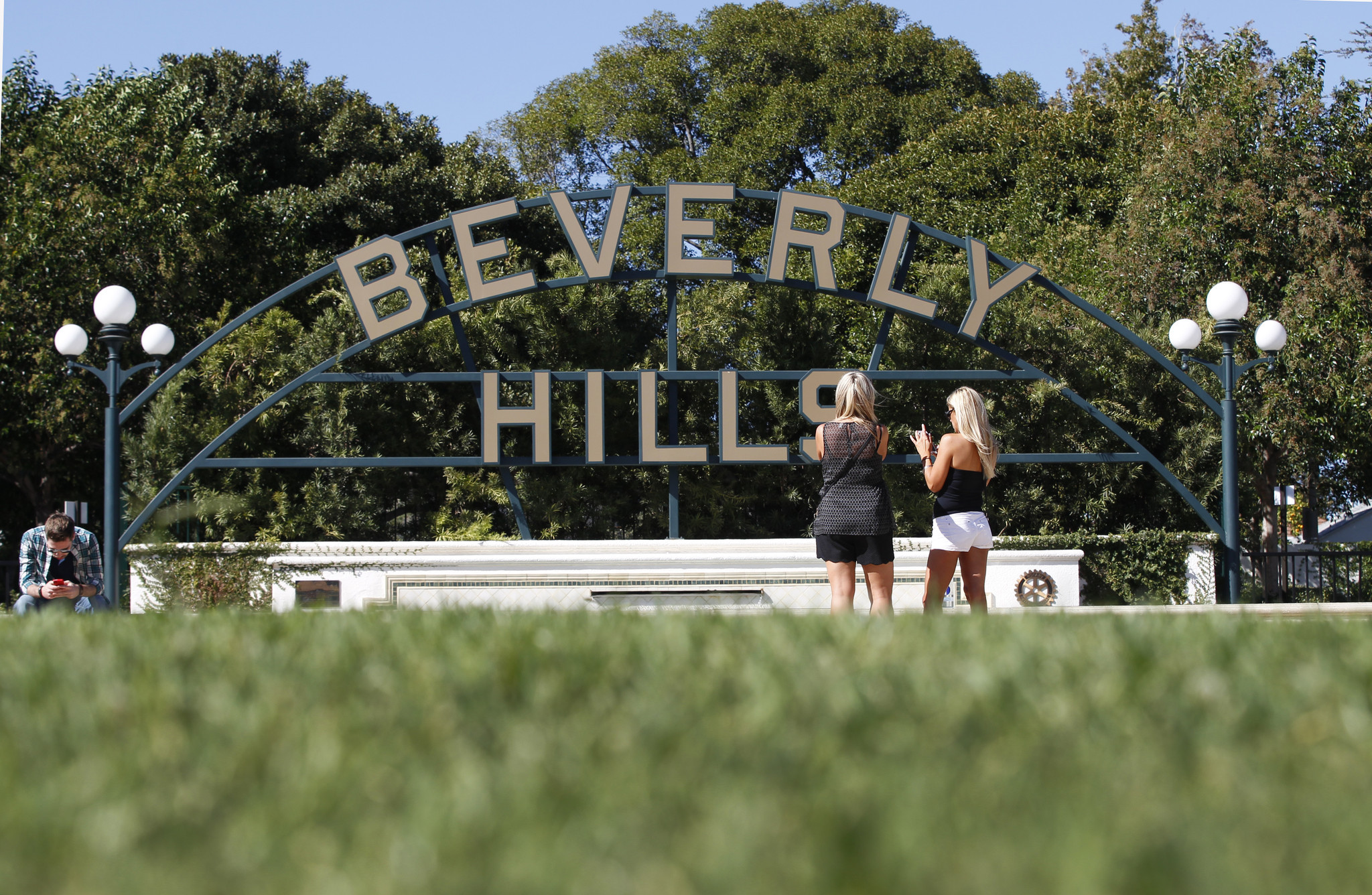 Beverly Hills Put a Spotlight on its Celebrity Water Wasters