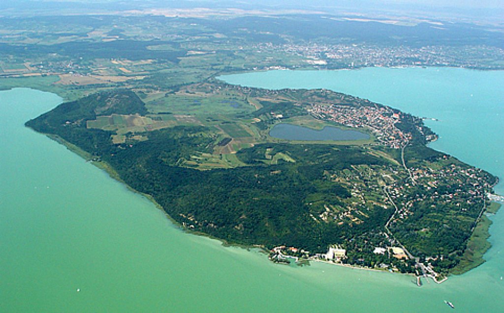 MERIS Observations of Lake Balaton