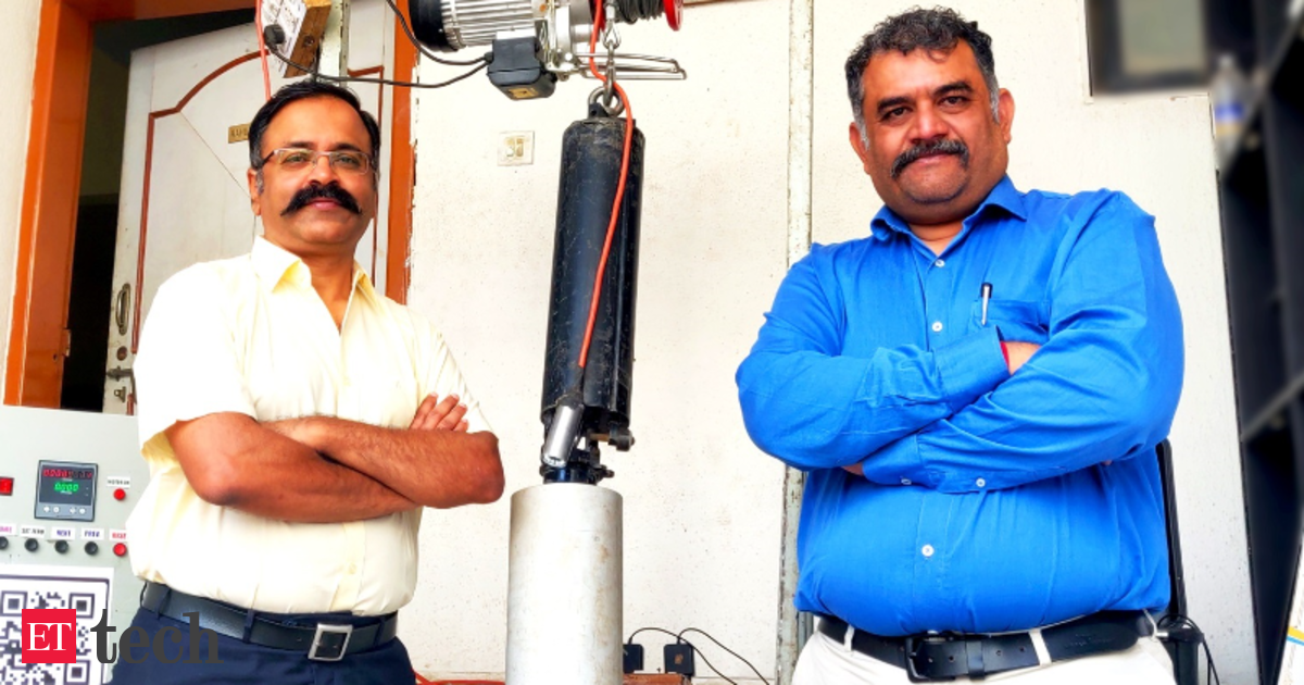 Borewell recharging through innovative approachhttps://m.economictimes.com/tech/startups/urdhvams-borecharger-recharges-borewells-through-innova...