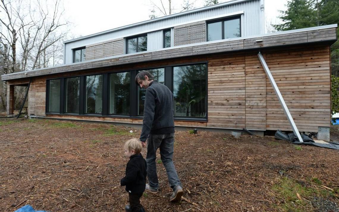 Ultra-green Bellingham house needs no city water, sewer service