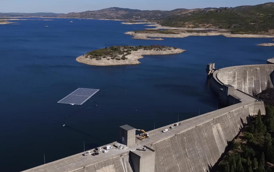 The World’s First Power Plant Combining Hydroelectricity and Solar Energy