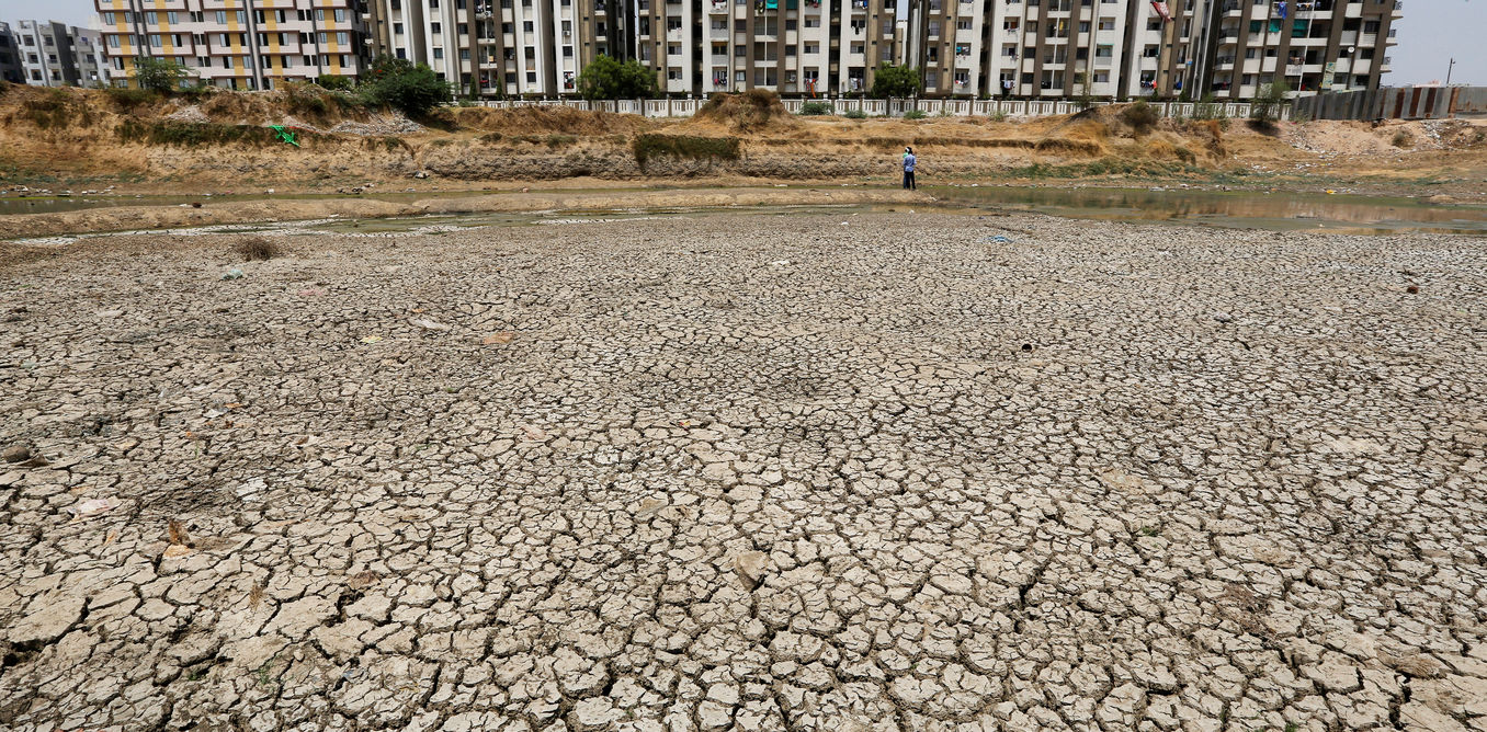 India's Wells are Running Dry, Fast