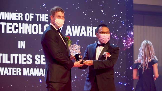 UROS Sense and UROS Flow win Innovative Technology Award at IBR ASEAN Awards