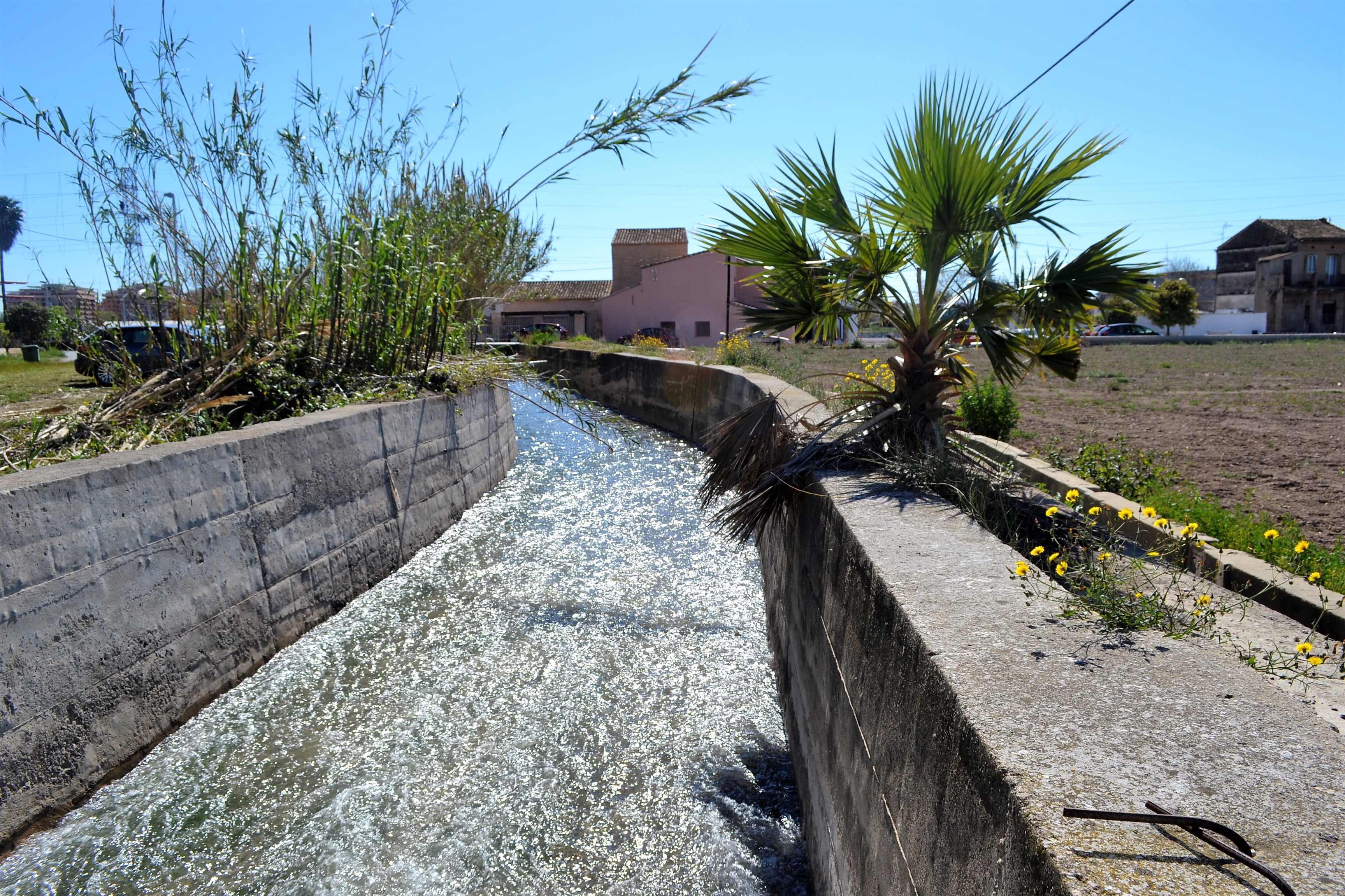 Effects of Climate Change on Communally Managed Water Systems Softened by shared Effort