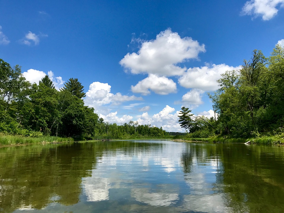 How Rain and Snow Transport Chemicals to Lakes, Study Finds Out