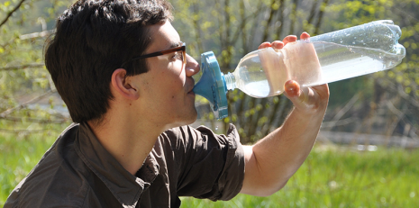 Student Develops Filter for Clean Water Around the World