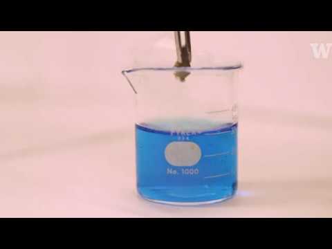 Removing Colors from Water with New, Sponge-Like Material