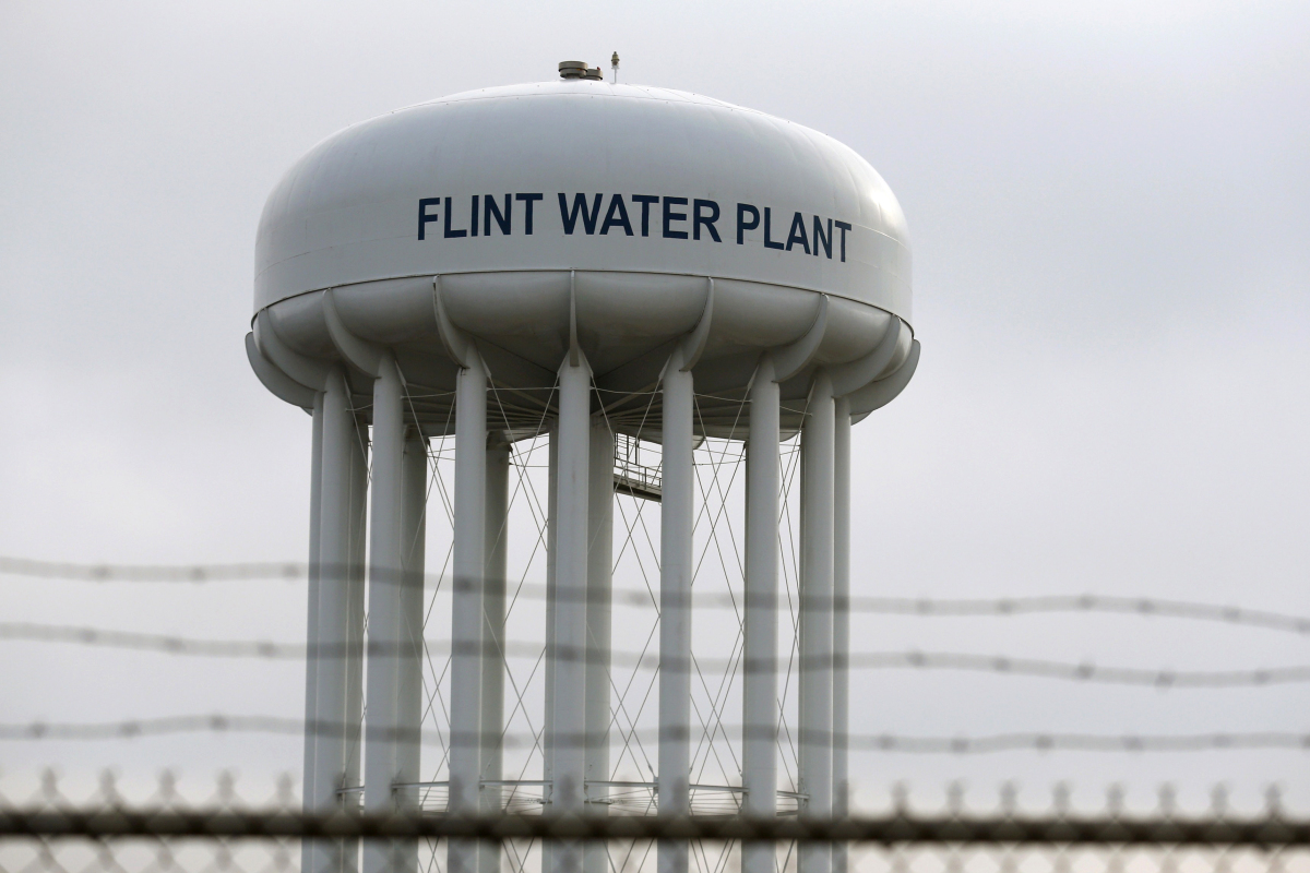 Officials Could Face Manslaughter Charges Over Flint Water Crisis