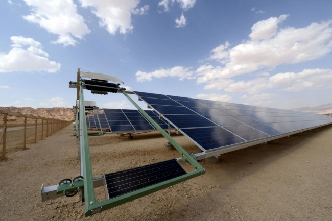 Robotic Solar Panel Cleaning System