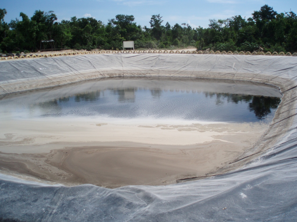 Landfill Leachate Polluting Groundwater