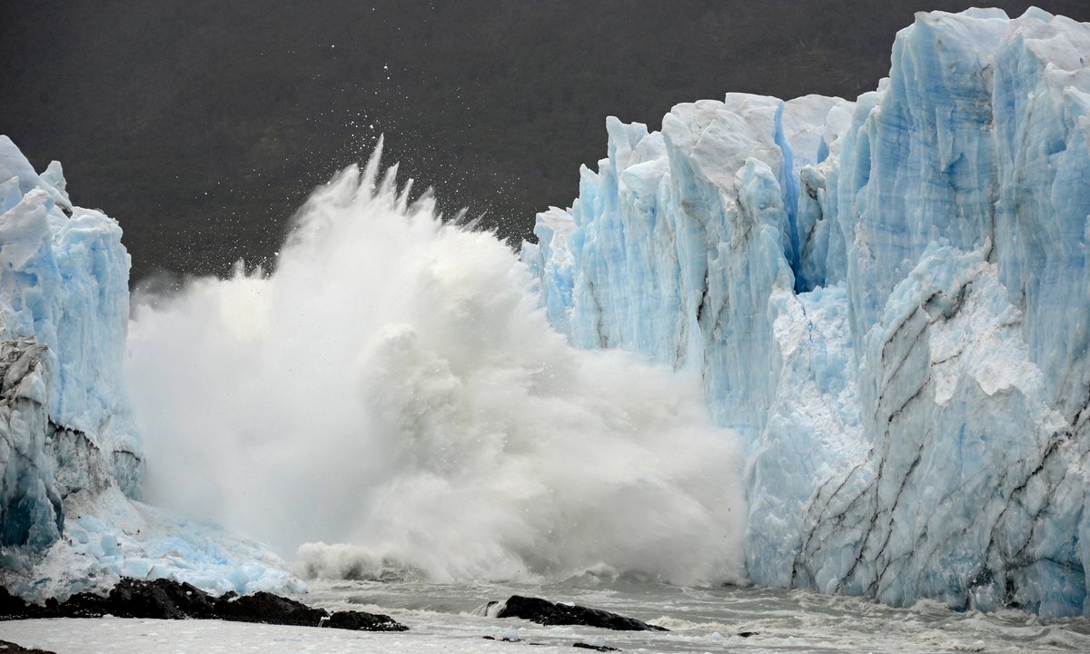 Sea Level Rise is Accelerating