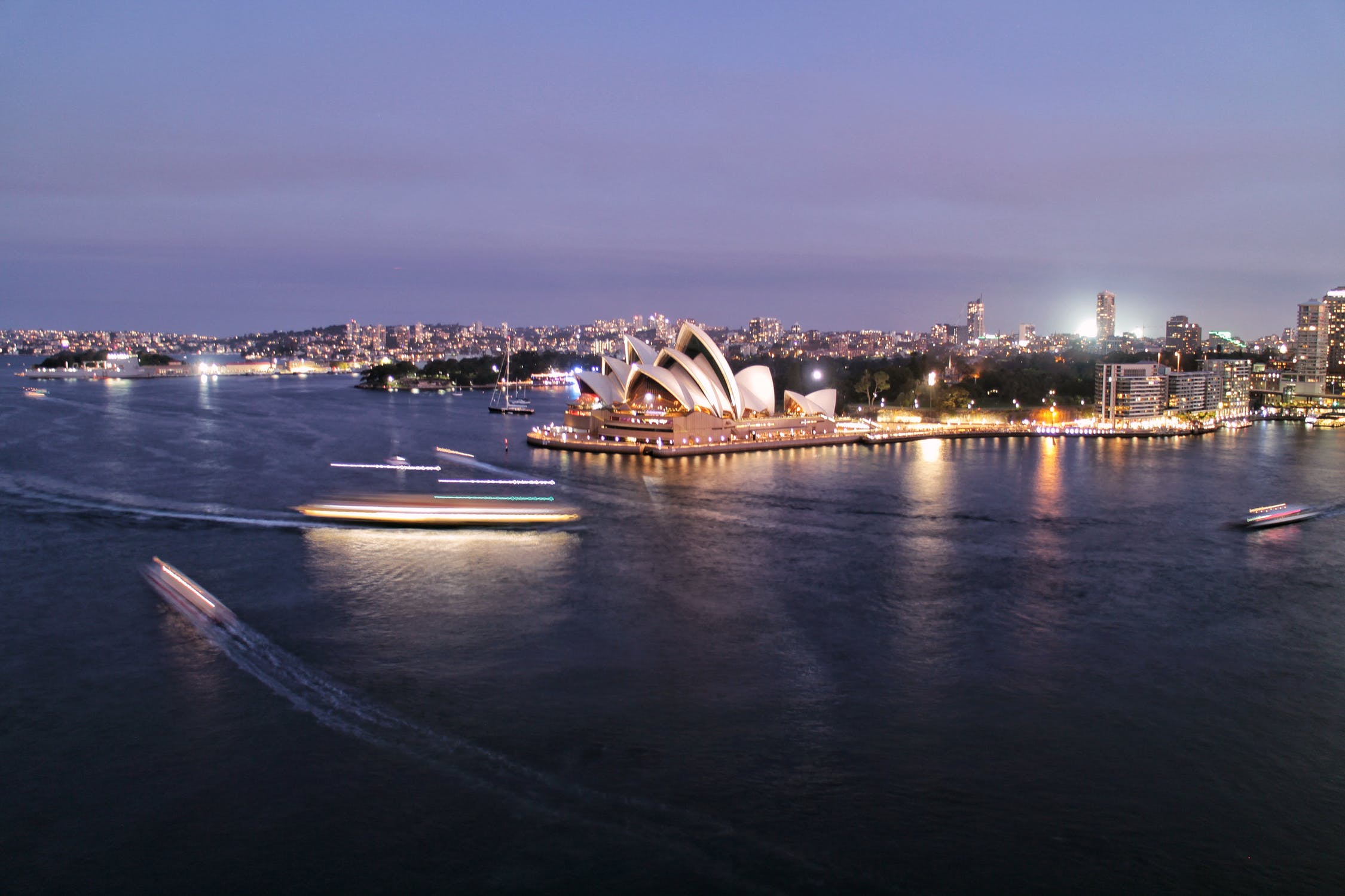 Science, Technology and Water Management in Sydney, Australia (Video)